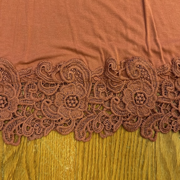 Tank top with lace on bottom. - Picture 2 of 6